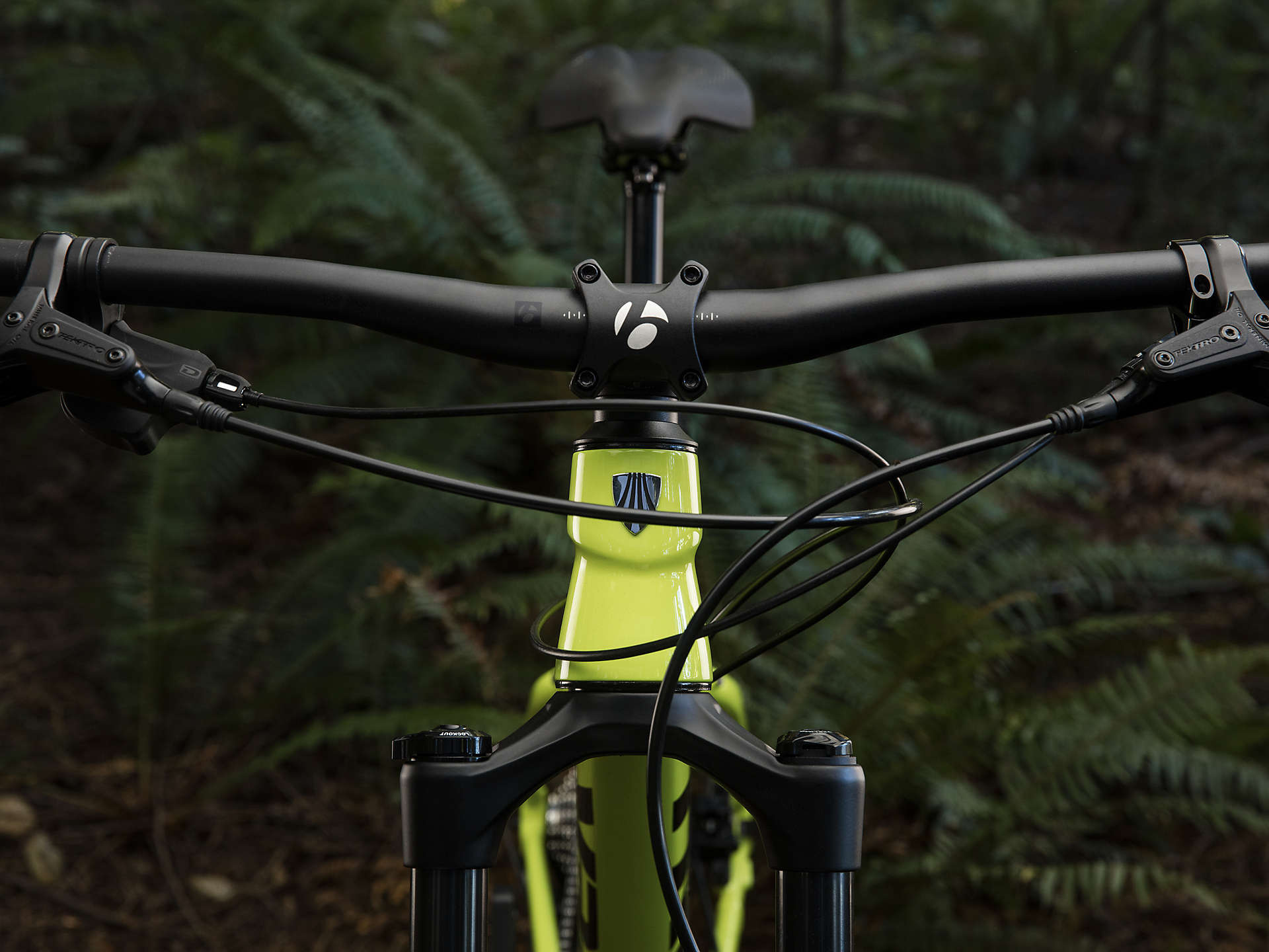 trek roscoe 7 2019 volt green